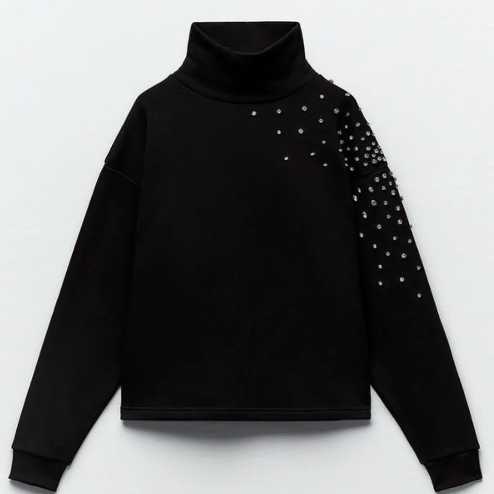 Zara bejeweled sweatshirt - Picture 1 of 5